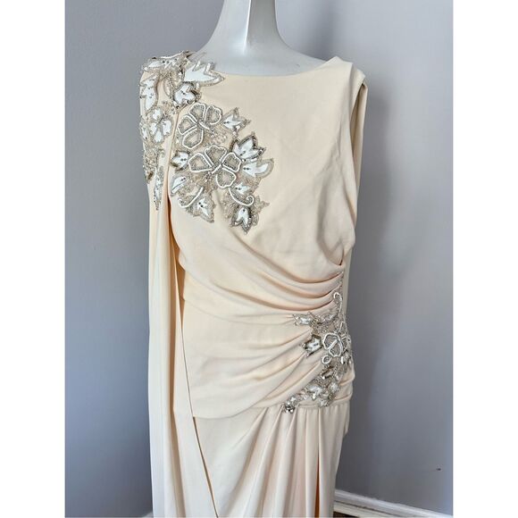 Zuhair Murad Embroidered Cady Cape Gown SIZE 8 $4950 - Picture 9 of 16